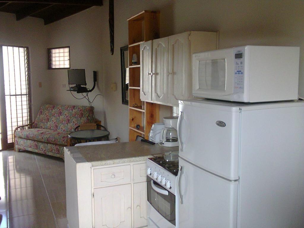 Condos Dominicano Sosua Bilik gambar